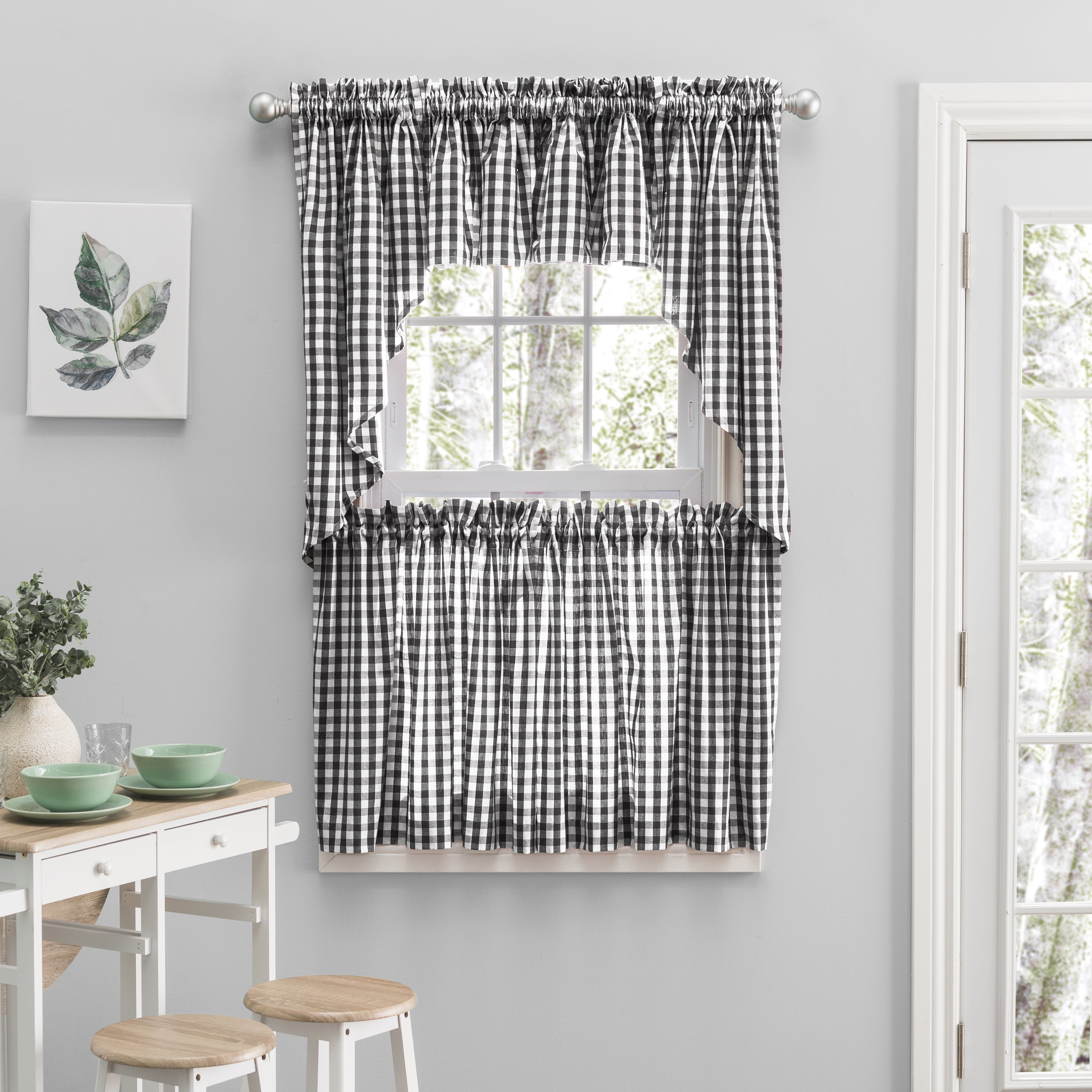 Checkmate Insert Valance