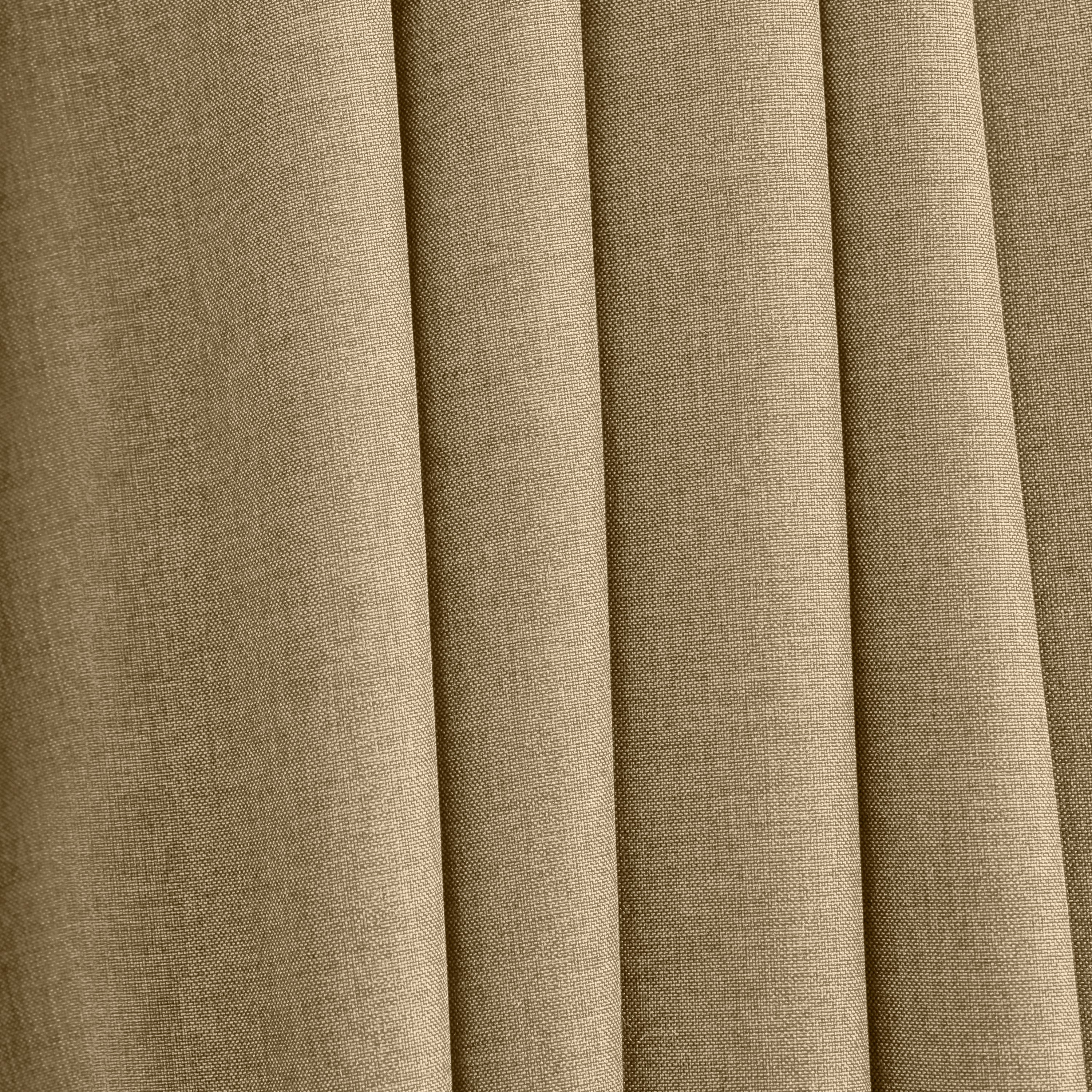 Glasgow Grommet Panel w/Wand
