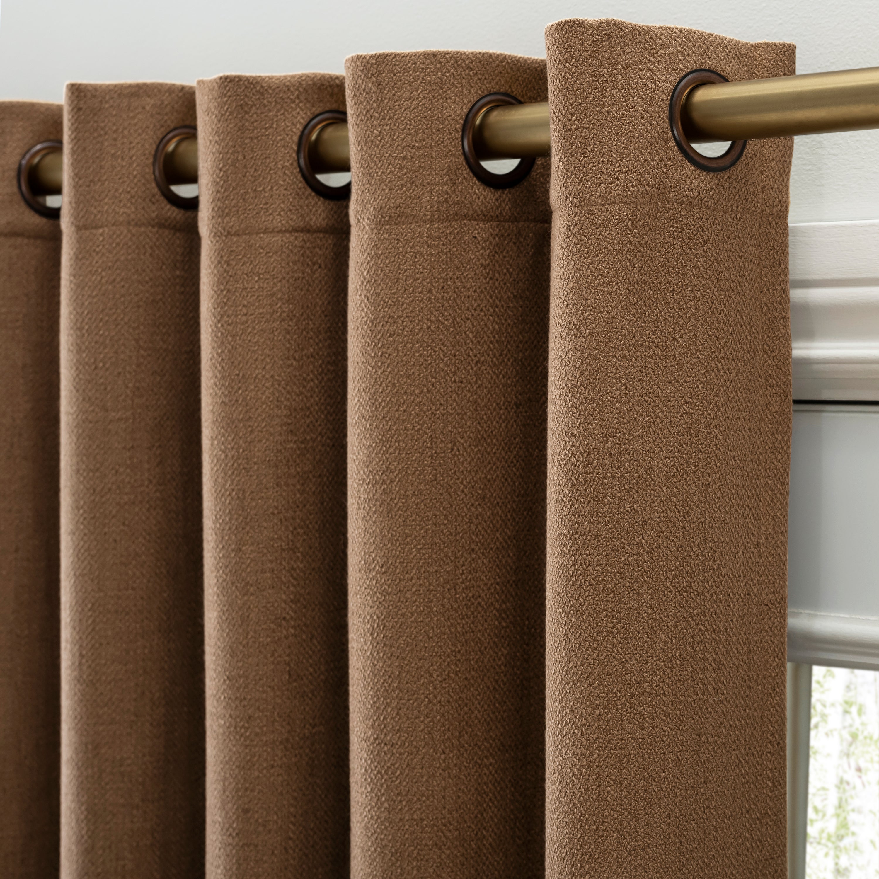 Ricardo Wovyn Grommet Panel