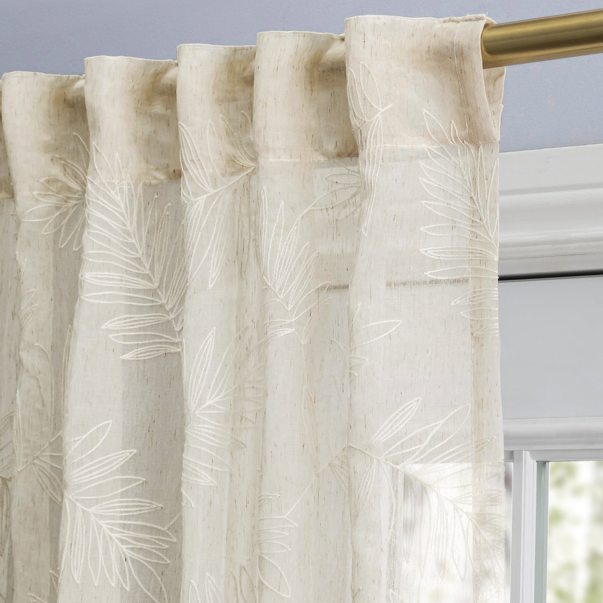 Sheer Leaf Rod Pocket w/Back Tabs Panel