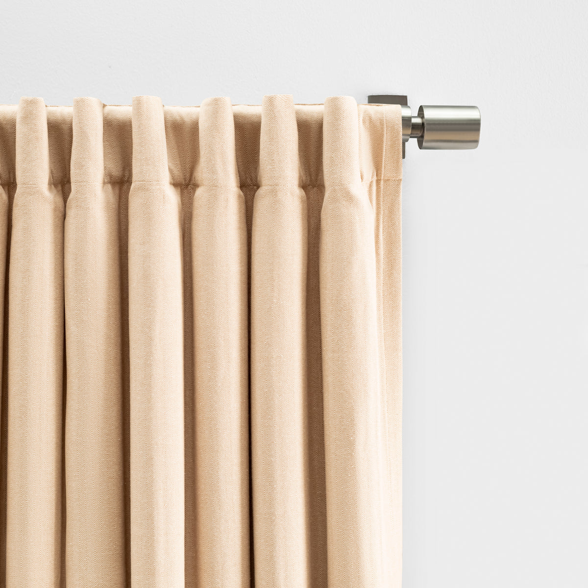 Ricardo Herringbone Lined Rod Pocket w/Back Tabs Panel