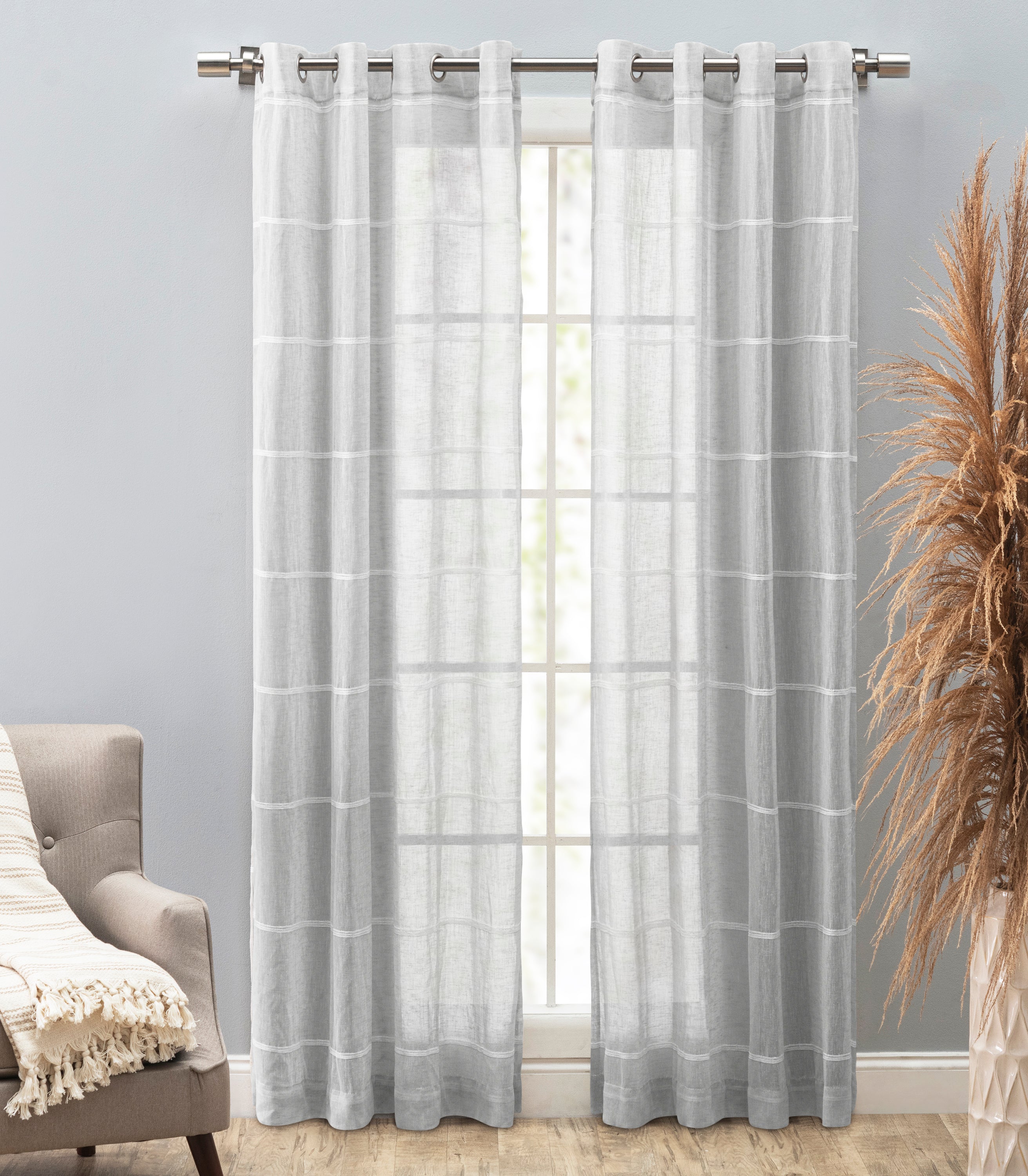 Horizon Stripe Grommet Panel