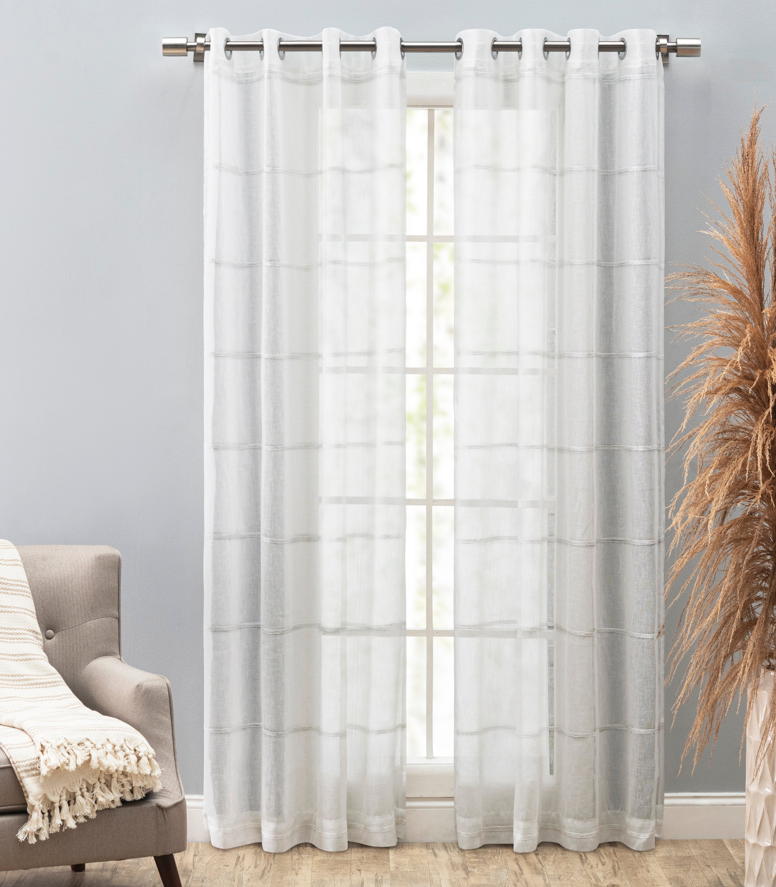 Horizon Stripe Grommet Panel