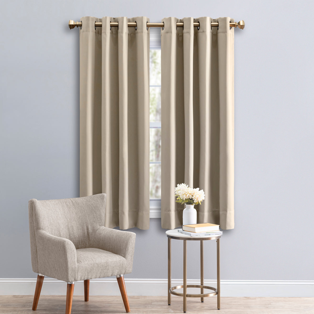Ultimate Black Out Grommet Panel w/Wand
