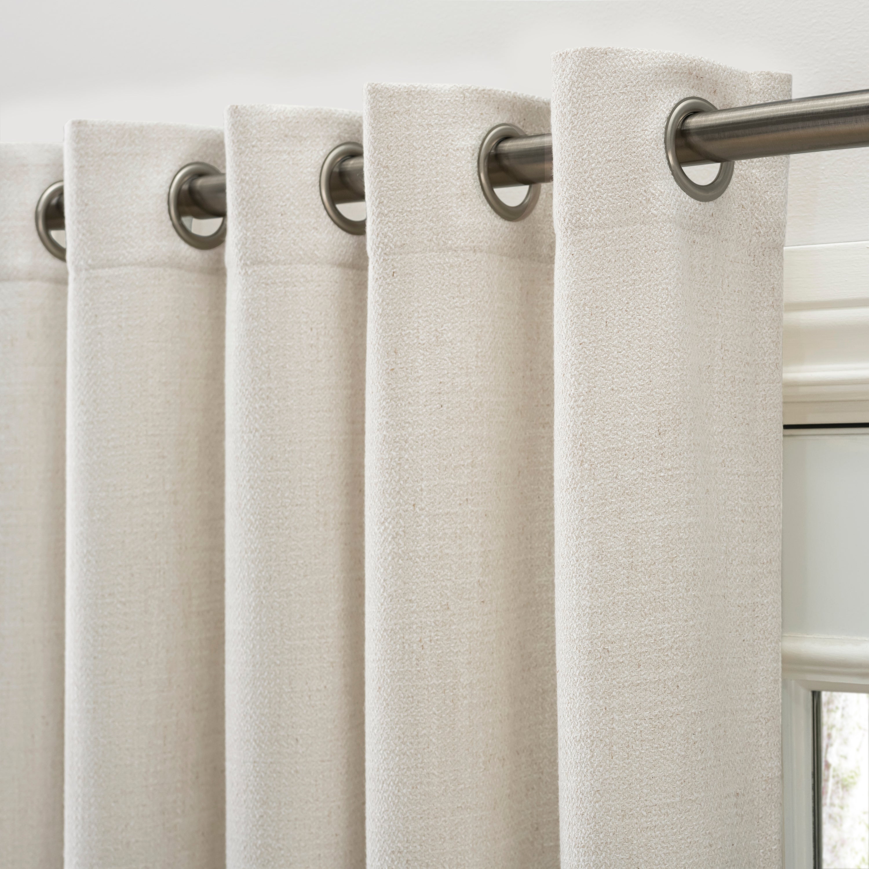 Ricardo Wovyn Grommet Panel